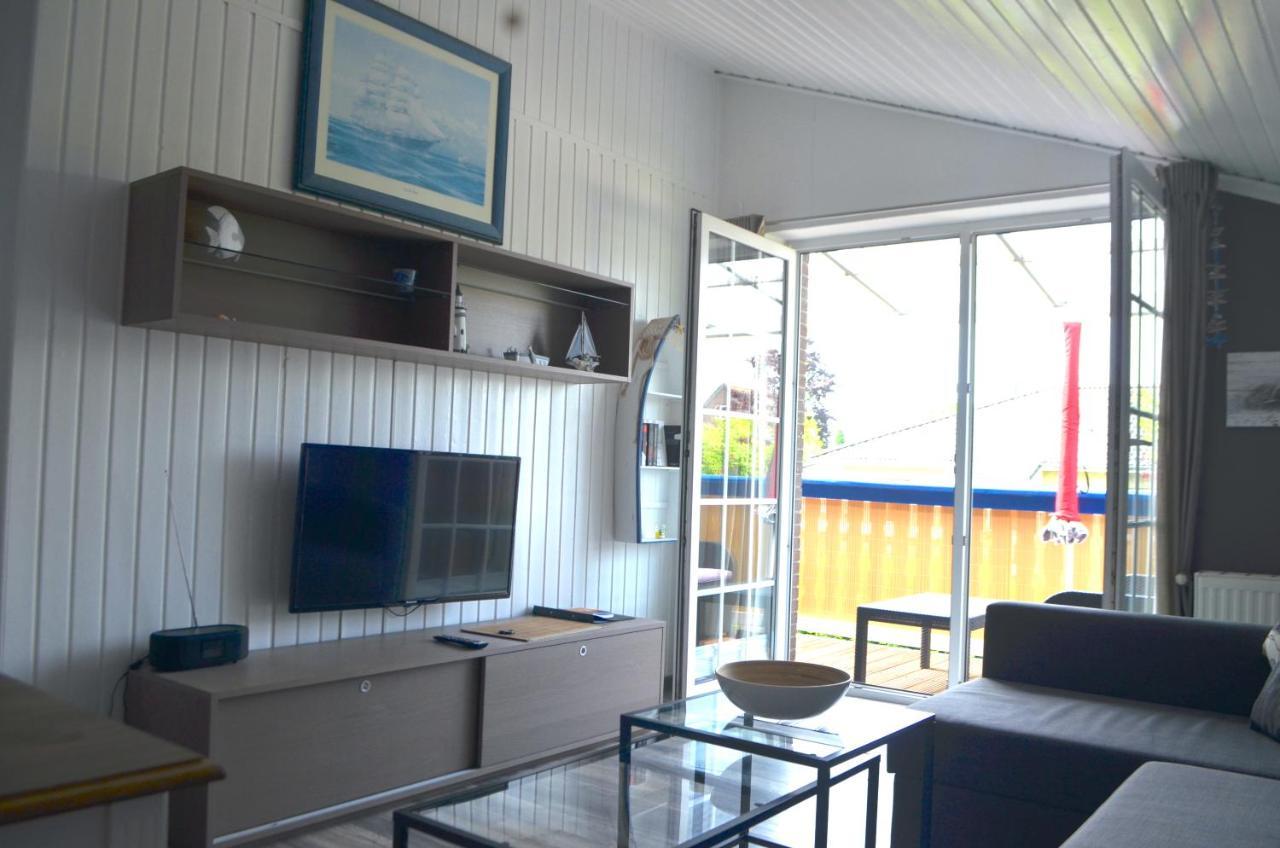 Ferienwohnung Schoner Im Schiffehaus Schillig Exterior foto